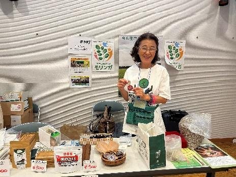 モリンガそばなどを販売するブース